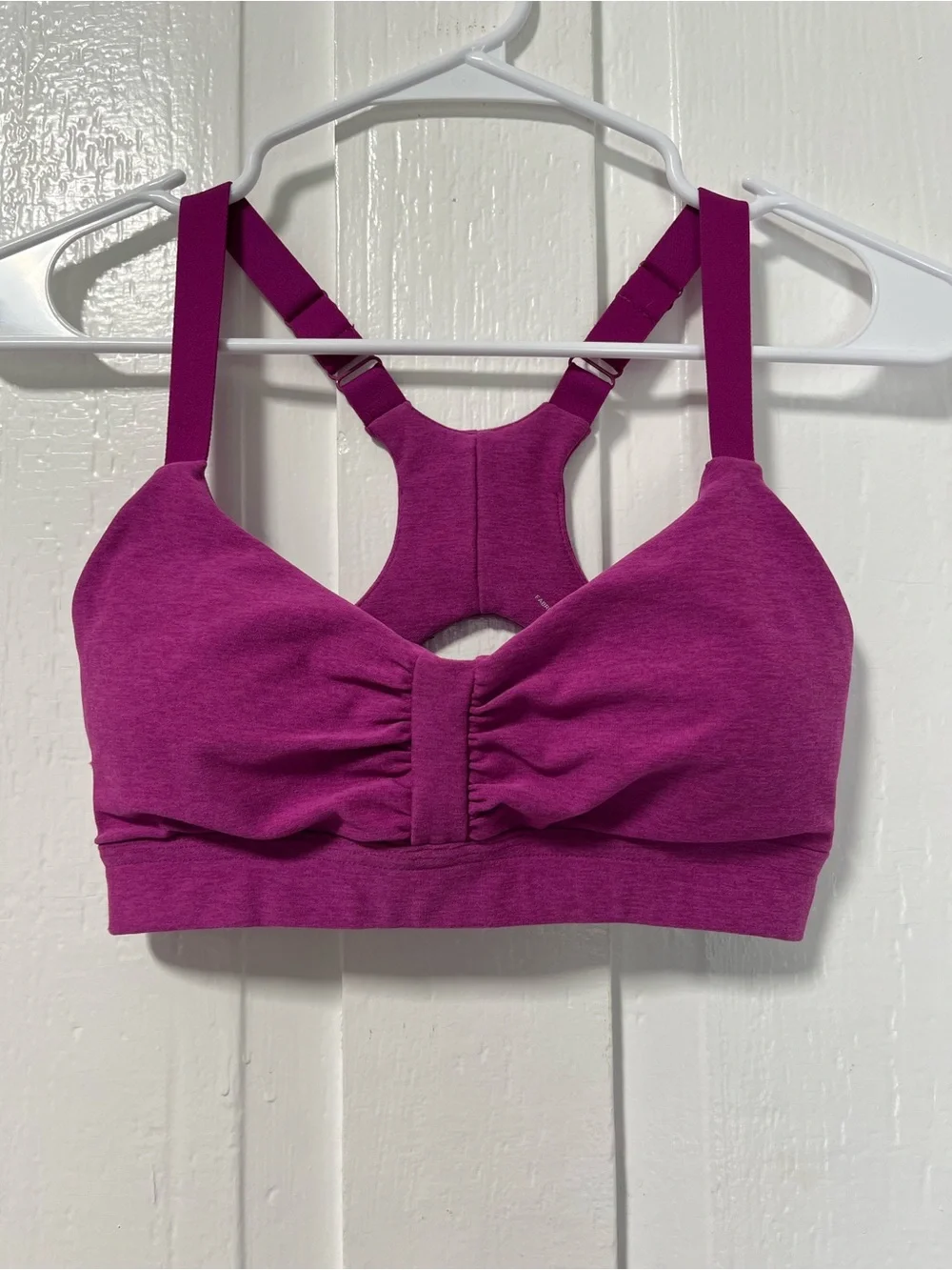 Beyond Yoga Space Dye On Center Bra Magenta Pink Size XS